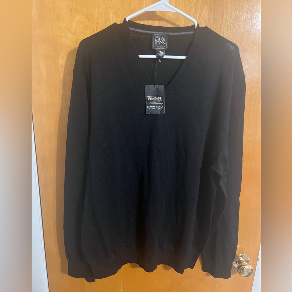 Jos A Bank NWT men’s black v-neck sweater XXL